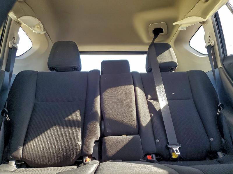 Фото 10 - TOYOTA RAV4