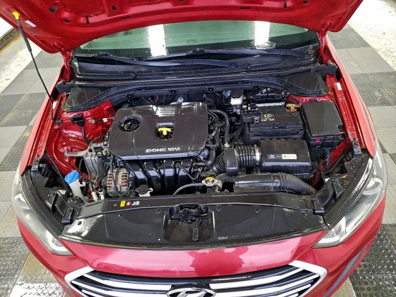 Фото 11 - HYUNDAI ELANTRA