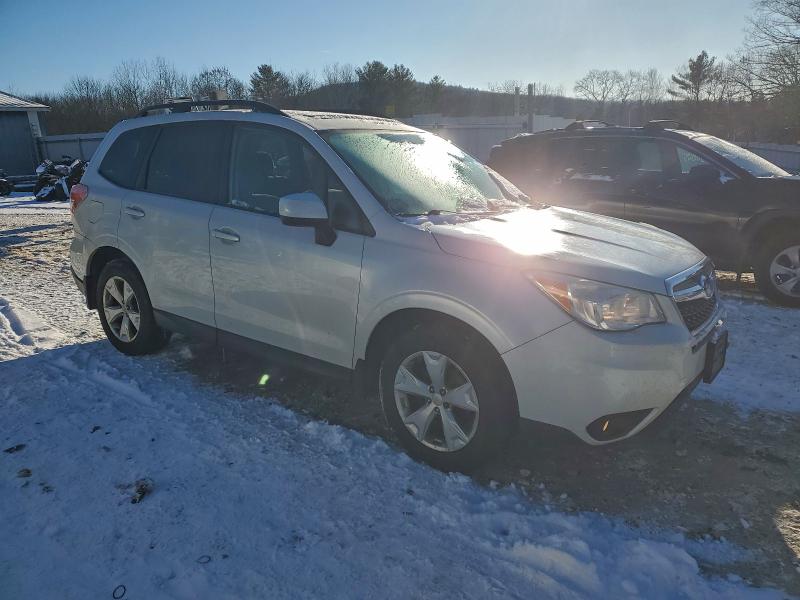 Фото 4 - SUBARU FORESTER