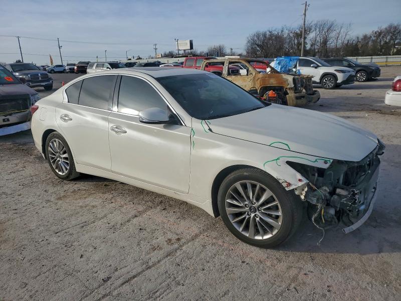 Фото 4 - INFINITI Q50