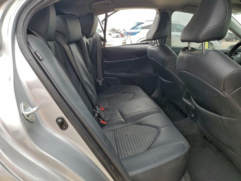 Фото 10 - TOYOTA CAMRY