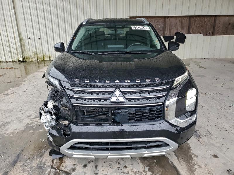 Фото 5 - MITSUBISHI OUTLANDER