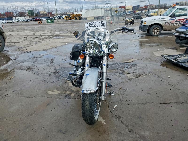 HARLEY-DAVIDSON FL 2015