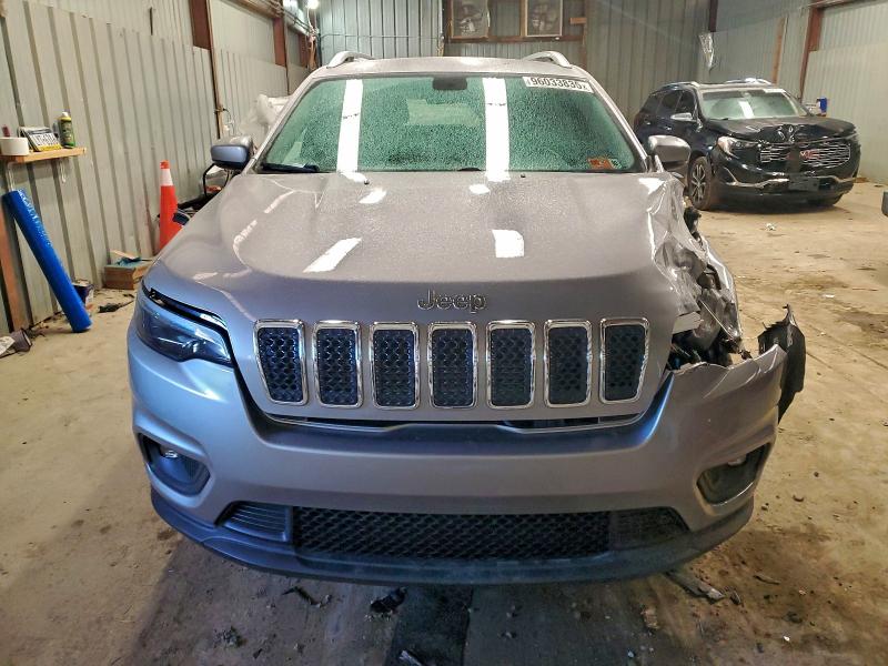 Фото 5 - JEEP GRAND CHER