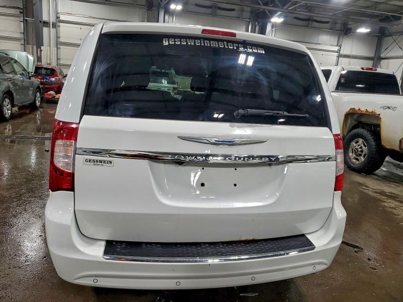 Фото 6 - CHRYSLER MINIVAN