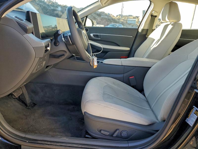 Фото 7 - HYUNDAI SONATA