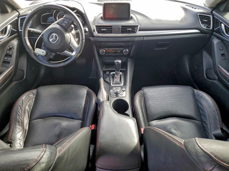 Фото 8 - MAZDA 3