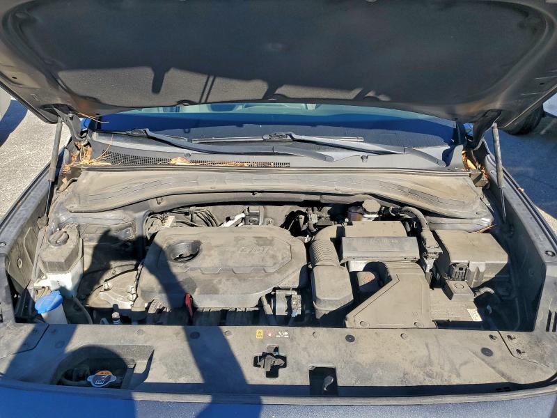 Фото 12 - HYUNDAI SANTA FE