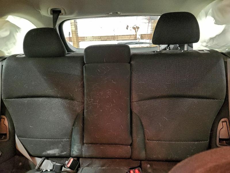 Фото 10 - SUBARU OUTBACK