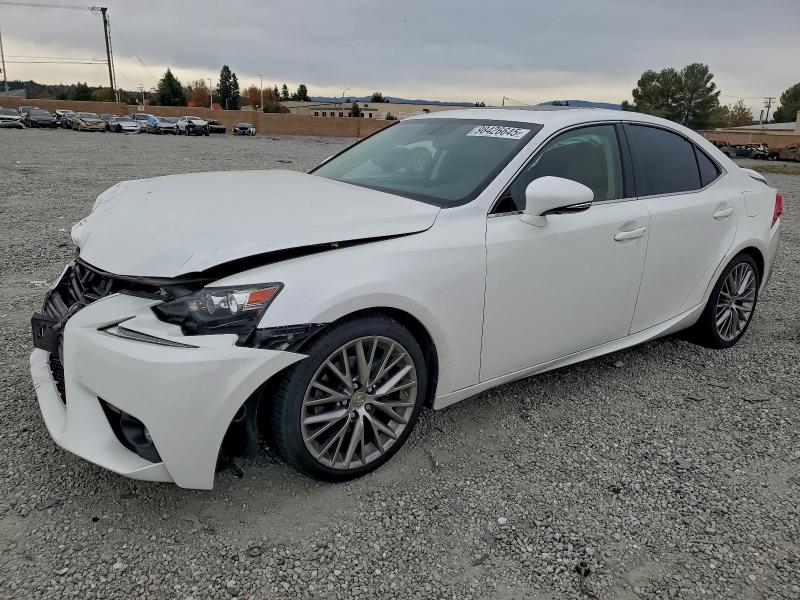 Фото 1 - LEXUS IS