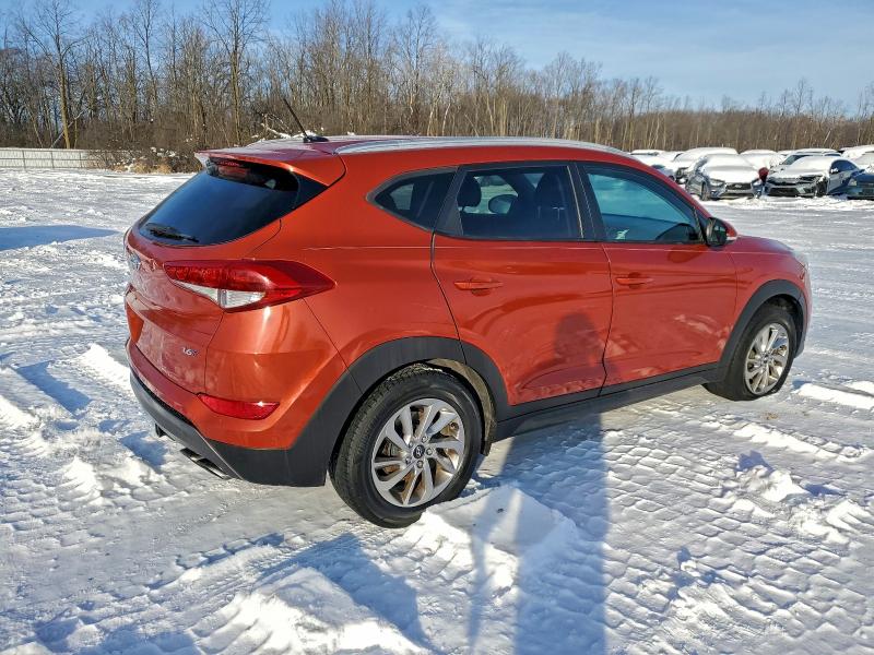 Фото 3 - HYUNDAI TUCSON