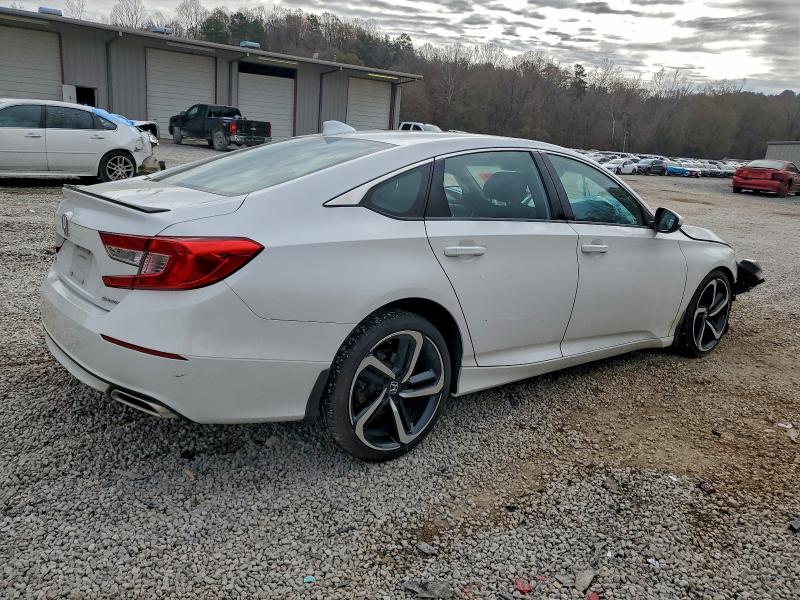 Фото 3 - HONDA ACCORD