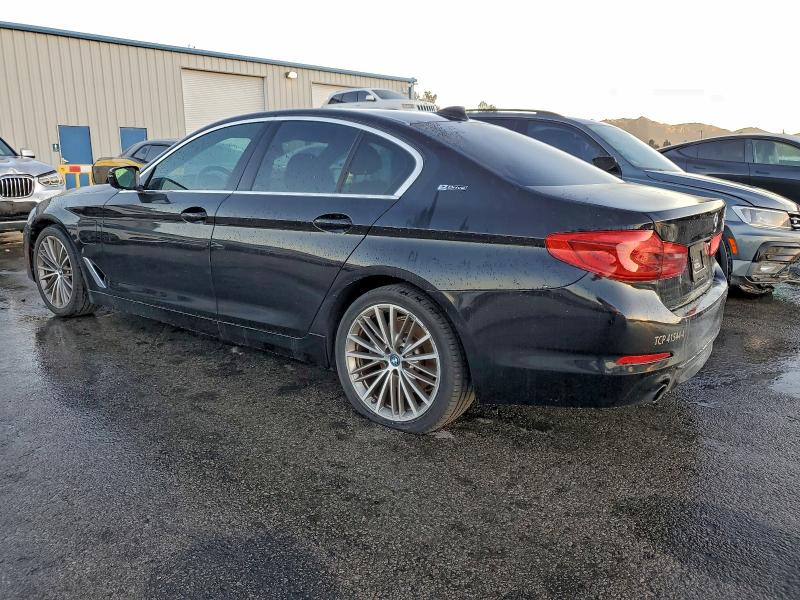 Фото 2 - BMW 5 SERIES