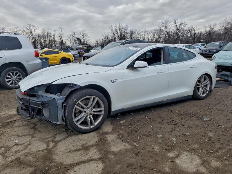Фото 1 - TESLA MODEL S