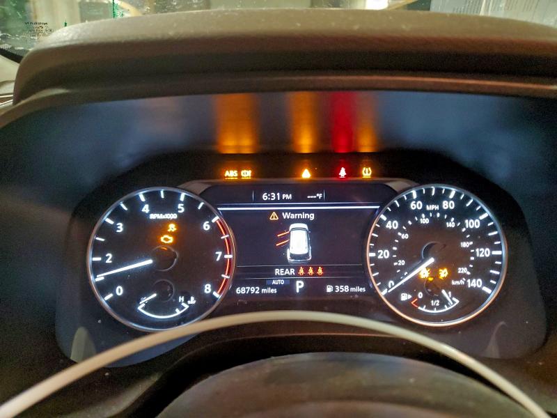 Фото 9 - NISSAN ROGUE