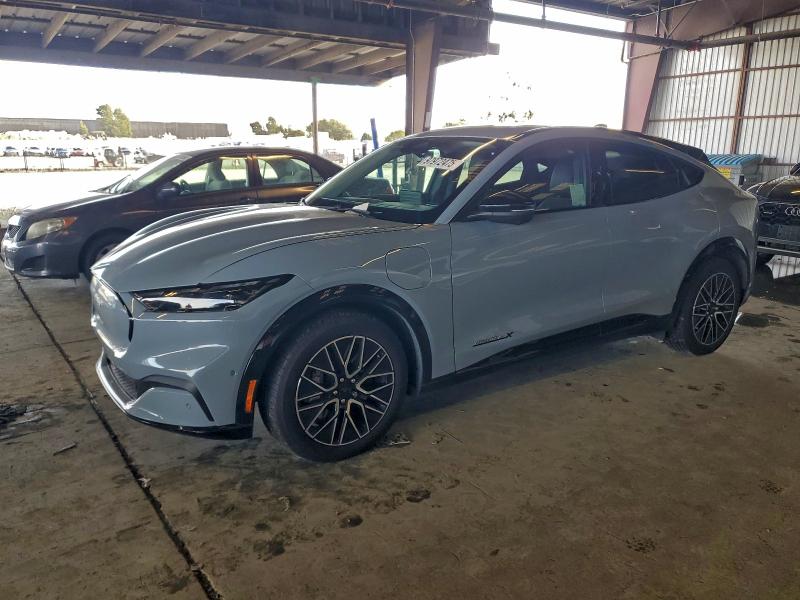 Фото 1 - FORD MUSTANG