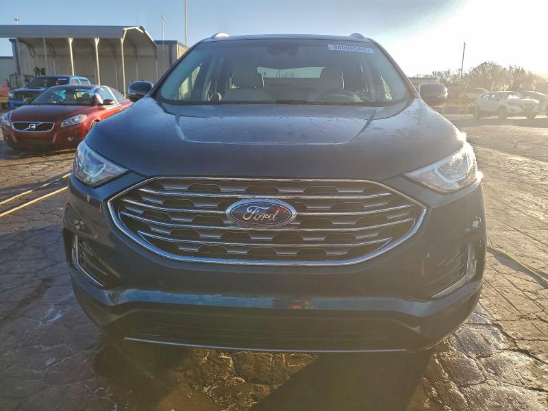 Фото 5 - FORD EDGE