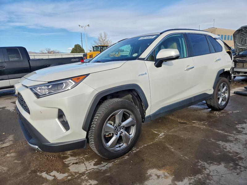 Фото 1 - TOYOTA RAV4