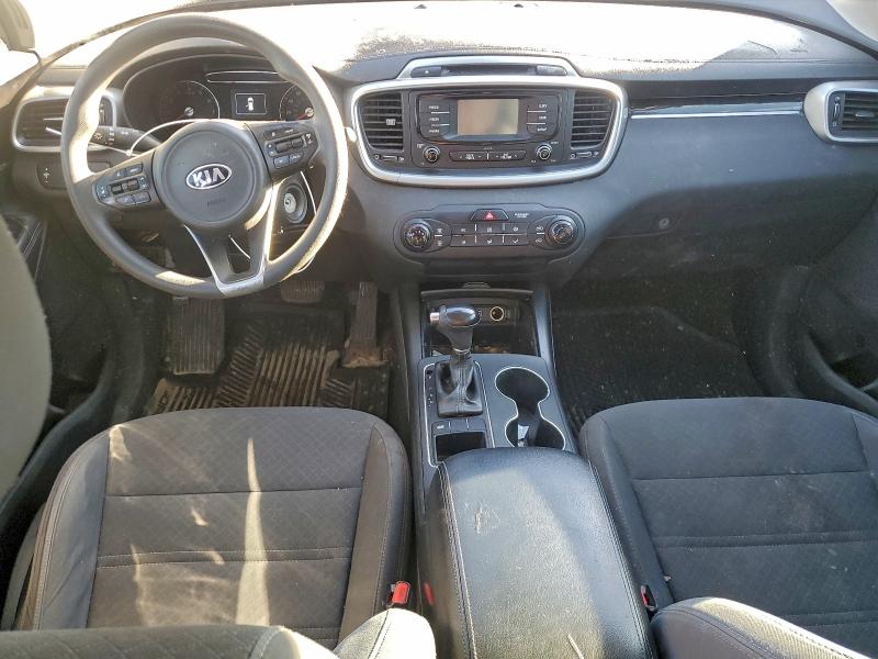 Фото 8 - KIA SORENTO