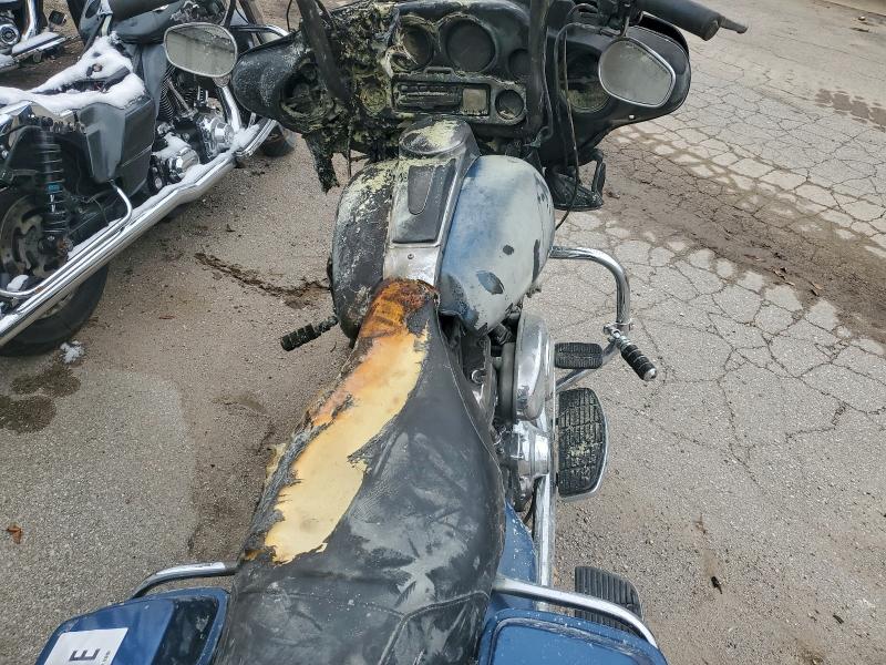 HARLEY-DAVIDSON FL 2004