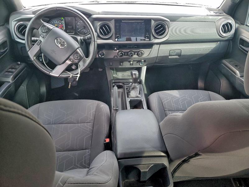 Фото 8 - TOYOTA TACOMA