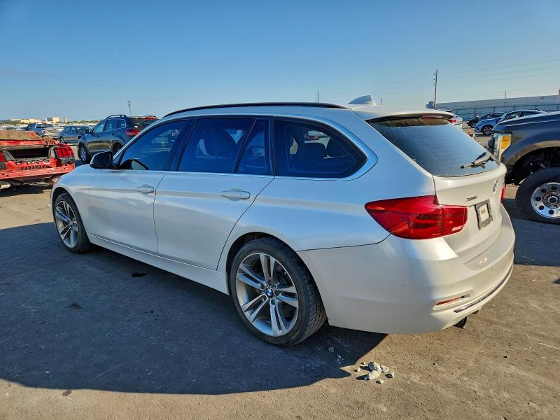 Фото 2 - BMW 3 SERIES