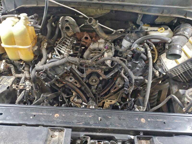 Фото 11 - NISSAN TITAN