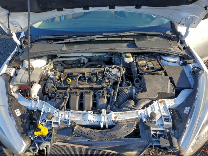 Фото 11 - FORD FOCUS