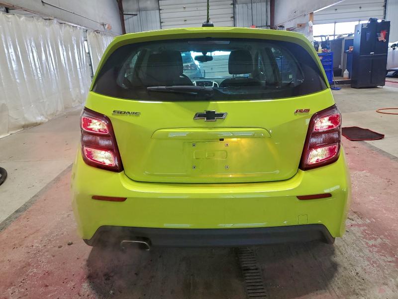 Фото 6 - CHEVROLET SONIC