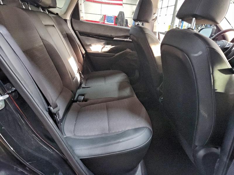 Фото 11 - KIA SELTOS