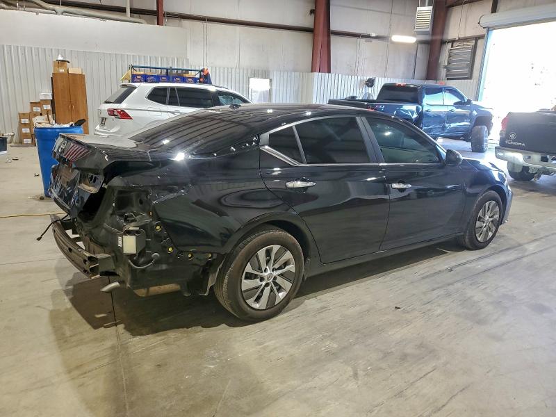 Фото 3 - NISSAN ALTIMA