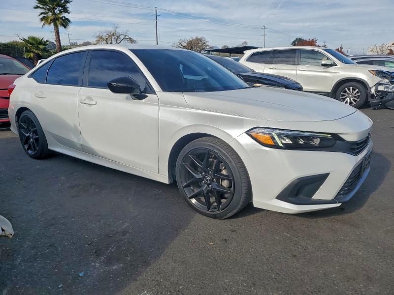 Фото 4 - HONDA CIVIC