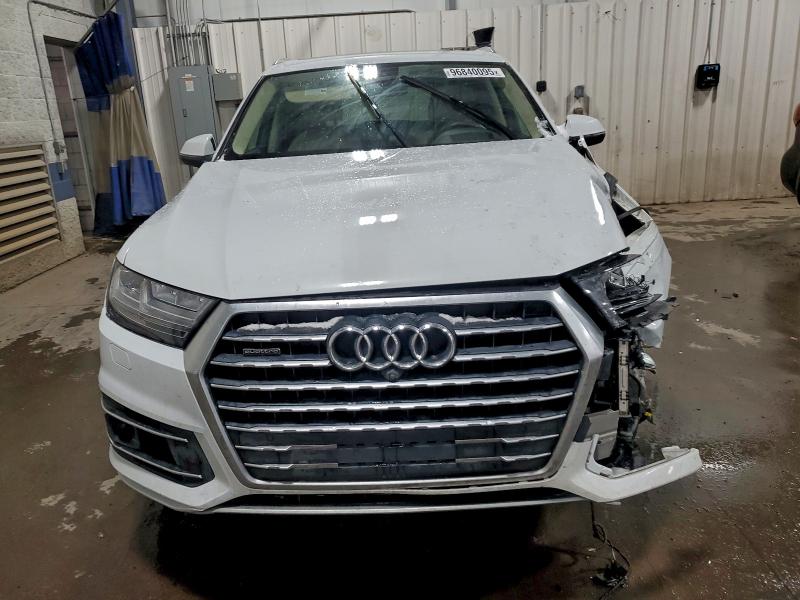 Фото 5 - AUDI Q7