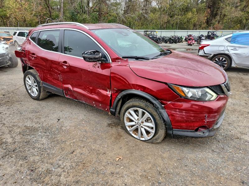 Фото 4 - NISSAN ROGUE