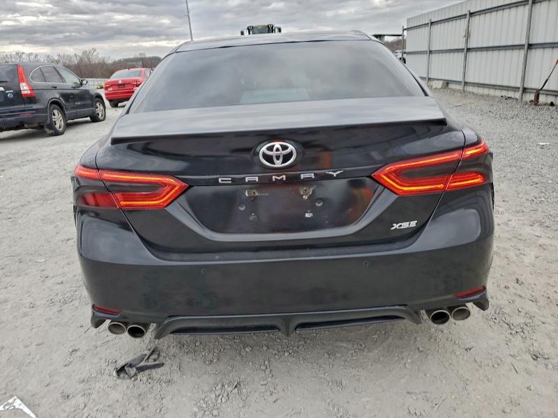 Фото 6 - TOYOTA CAMRY