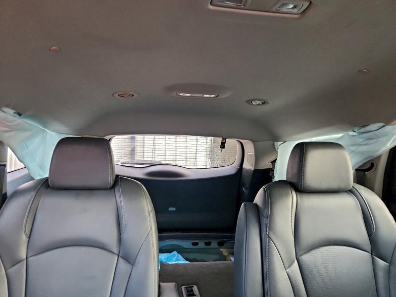 Фото 10 - BUICK ENCLAVE