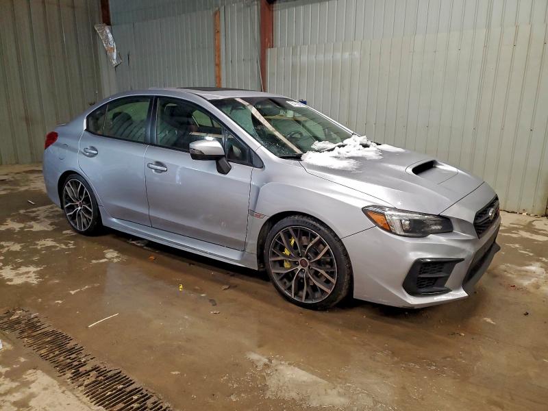 Фото 4 - SUBARU WRX