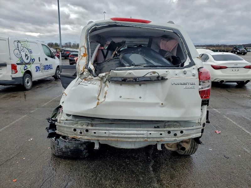 Фото 6 - SUBARU FORESTER