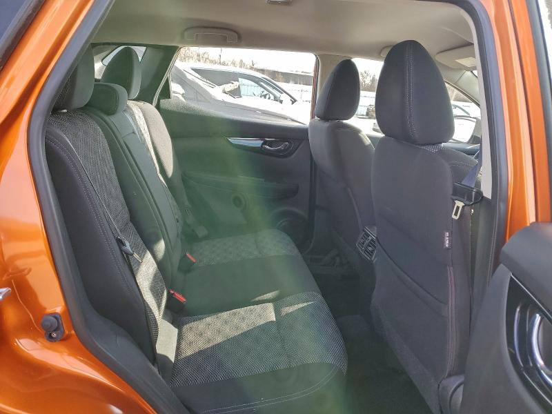 Фото 10 - NISSAN ROGUE