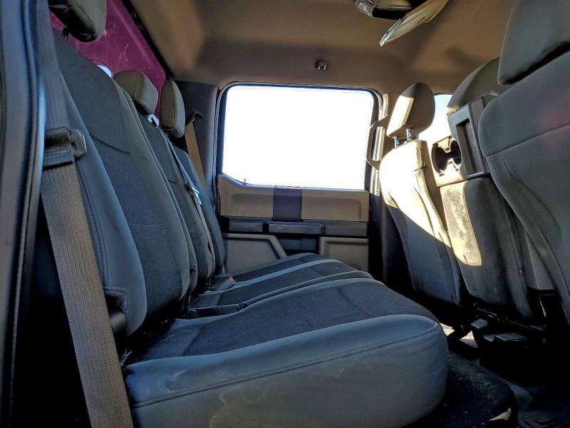 Фото 10 - FORD F-150