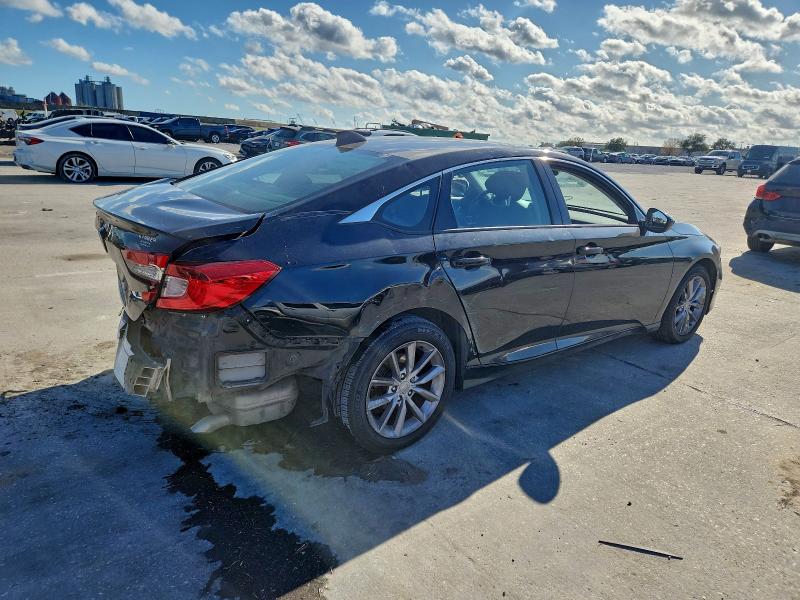 Фото 3 - HONDA ACCORD