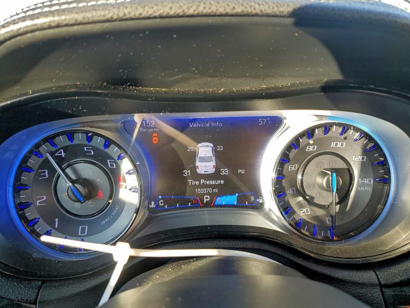 Фото 9 - CHRYSLER 300