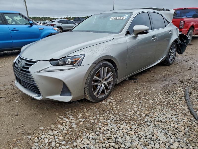 Фото 1 - LEXUS IS