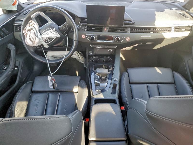 Фото 8 - AUDI A4