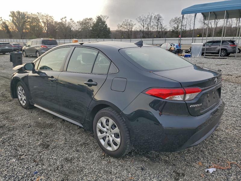 Фото 2 - TOYOTA COROLLA