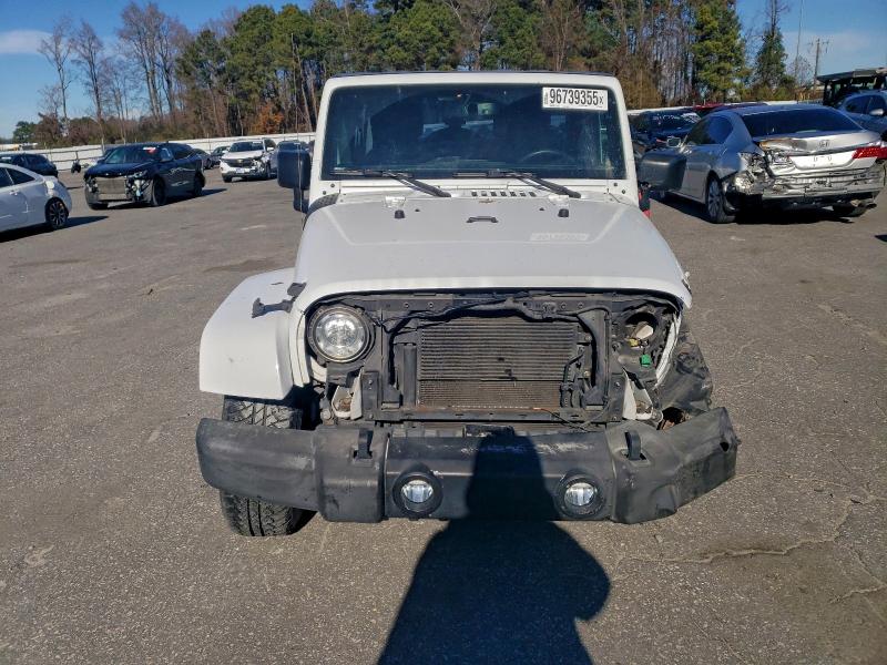 Фото 5 - JEEP WRANGLER