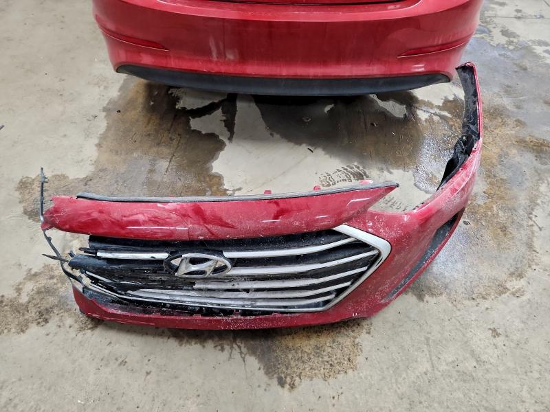 Фото 12 - HYUNDAI ELANTRA