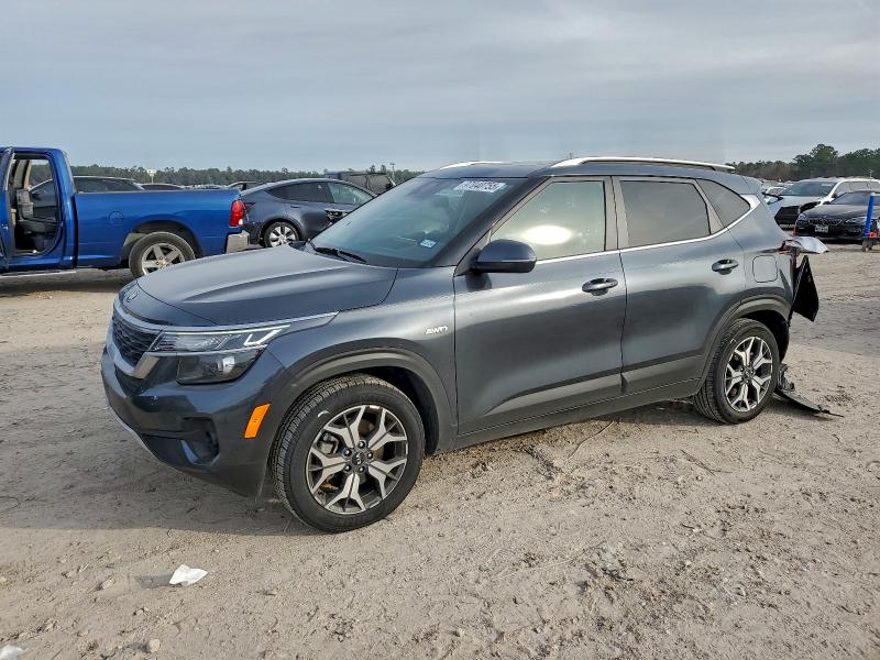 Фото 1 - KIA SELTOS