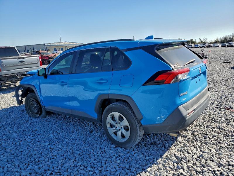 Фото 2 - TOYOTA RAV4