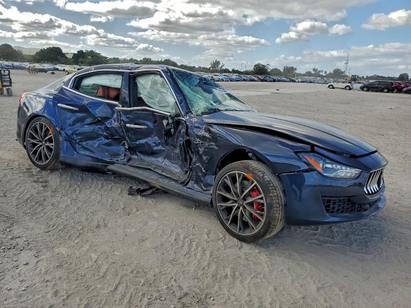 Фото 4 - MASERATI ALL MODELS